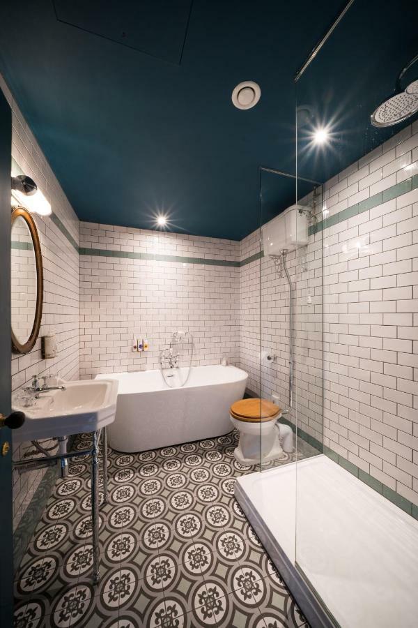 Aragon House 2* Londra